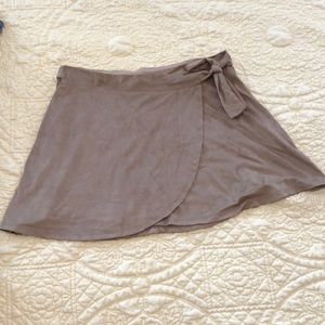 Brown skirt